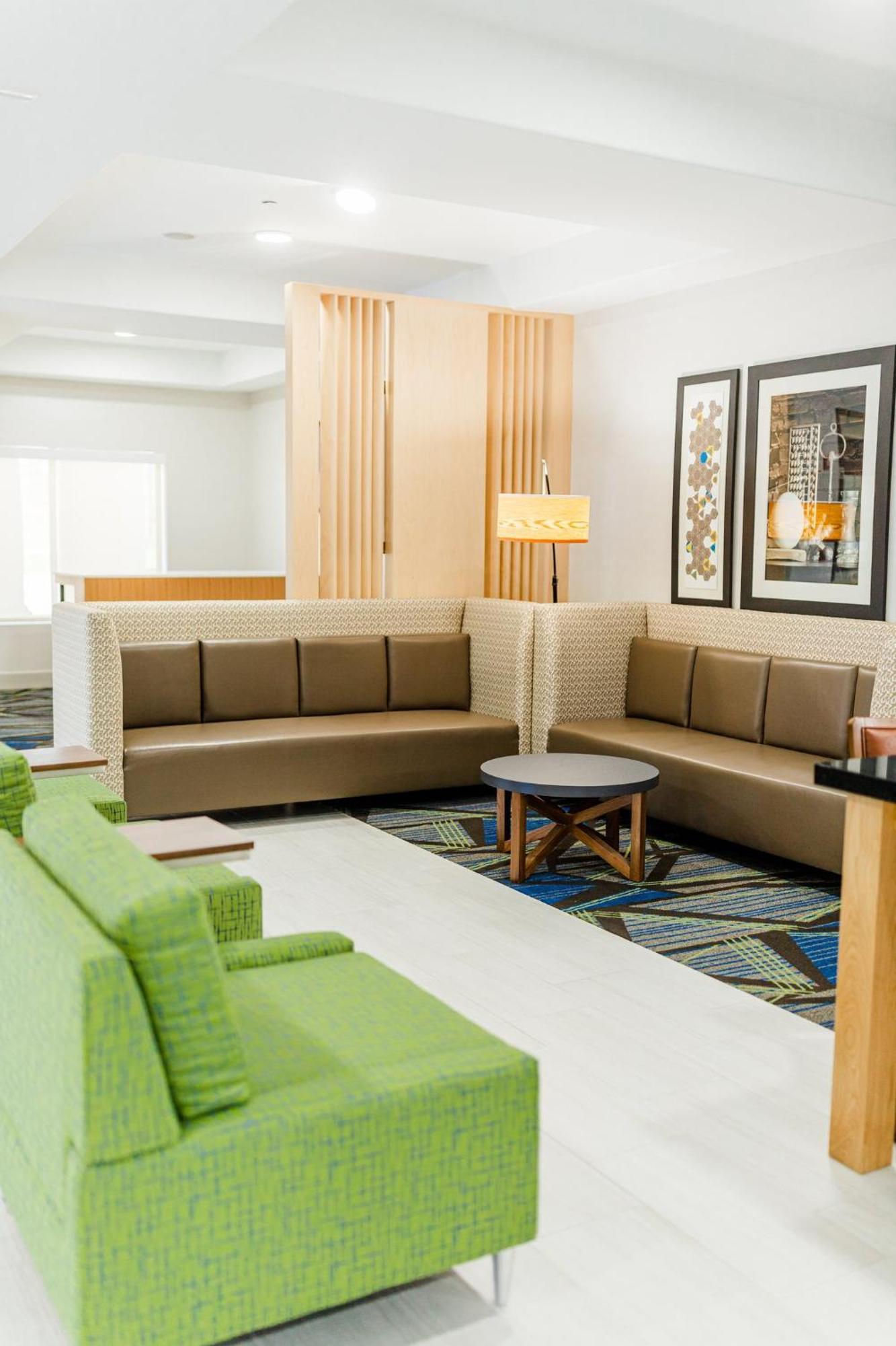 Holiday Inn Express - Andalusia By Ihg Екстер'єр фото