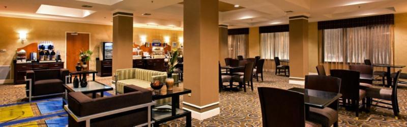 Holiday Inn Express - Andalusia By Ihg Екстер'єр фото